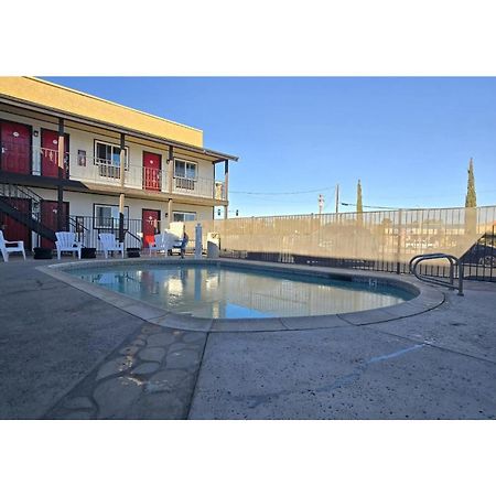 Hotel Avenida Victorville I 15 Eksteriør bilde